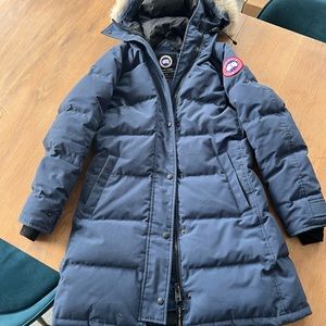 Canada Goose Shelburne Parka Navy size small